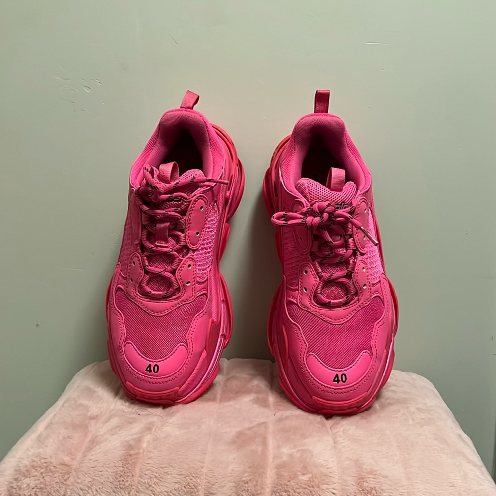 Vibrant Pink Women's Sneakers